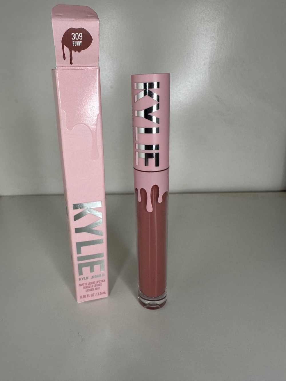 Kylie Cosmetics Matte Liquid Lipstick - 309 Bunny - Picture 1 of 4